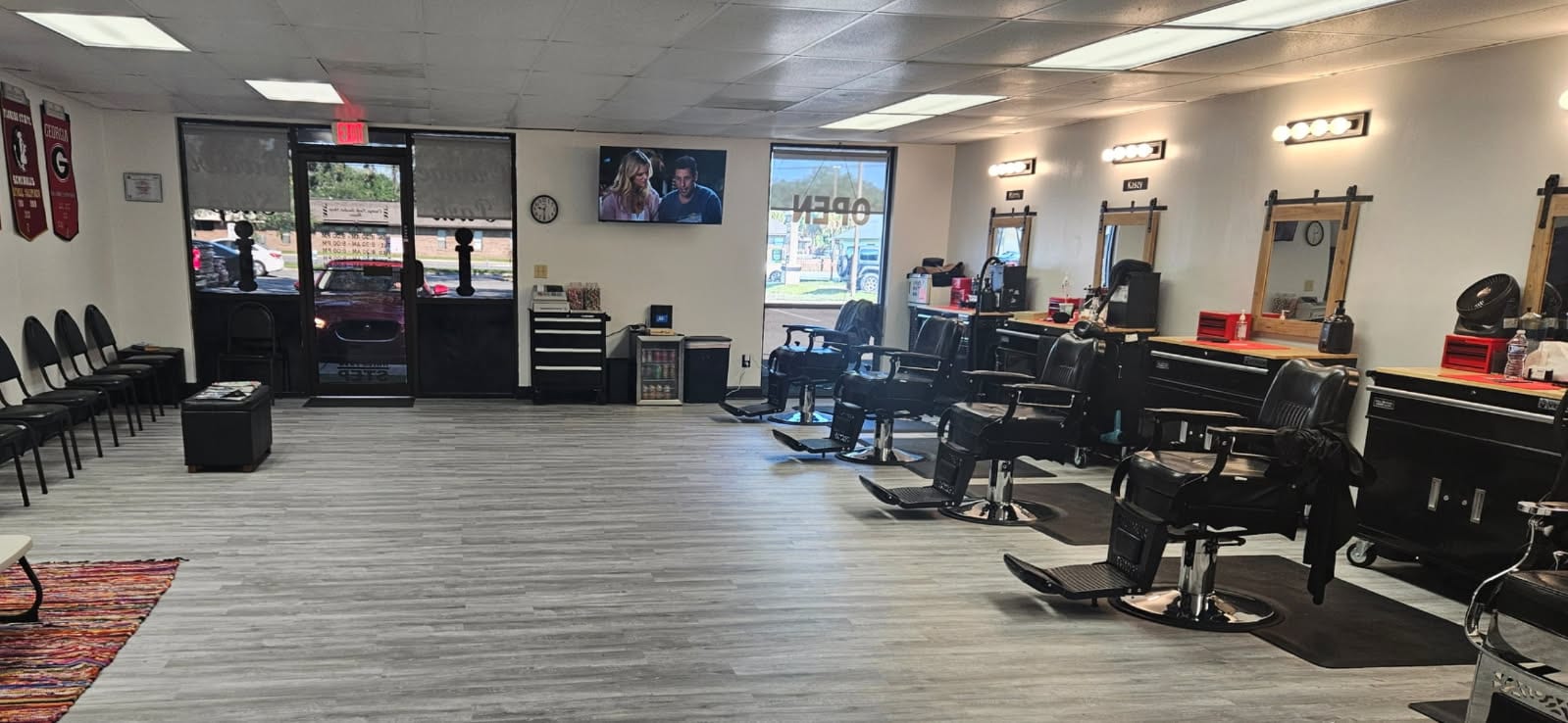 ORANGE PARK BARBER SHOP, photo 2