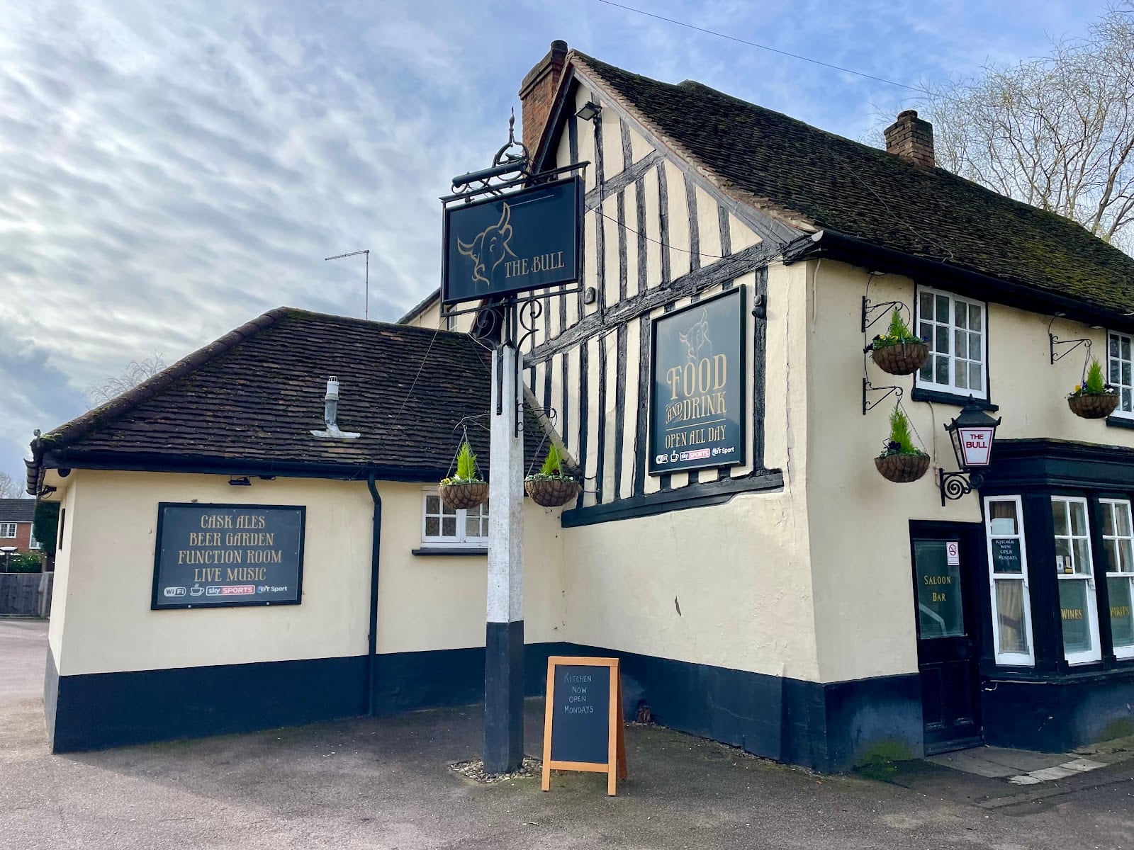 The Bull, photo 2