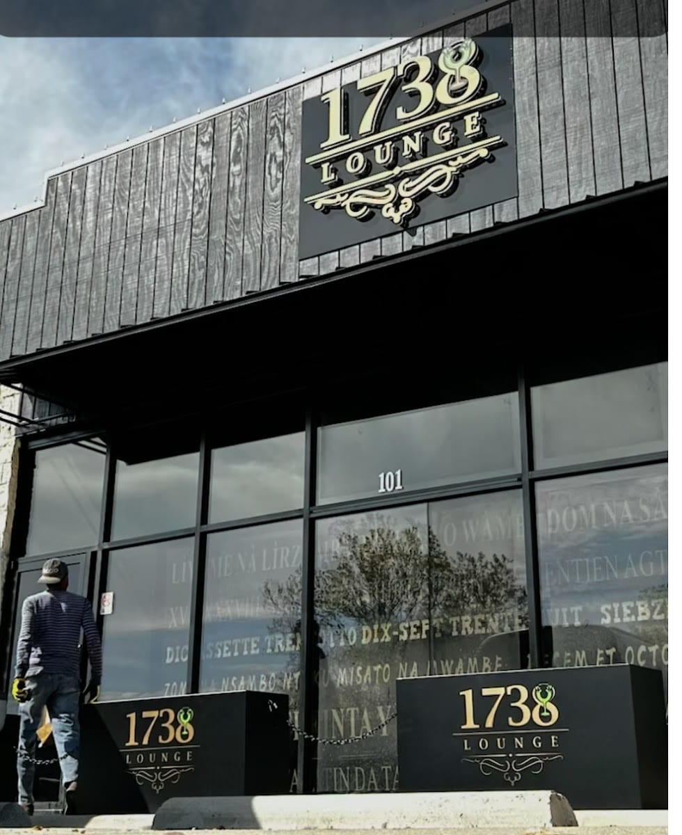 1738 Lounge