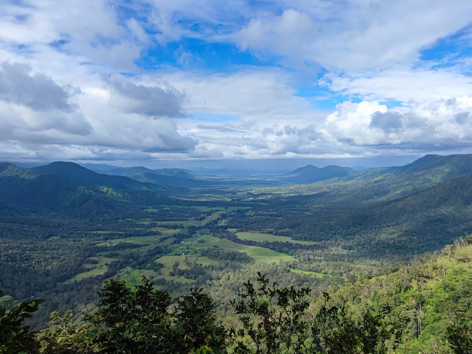 Sky Window Lookout Picnic Area