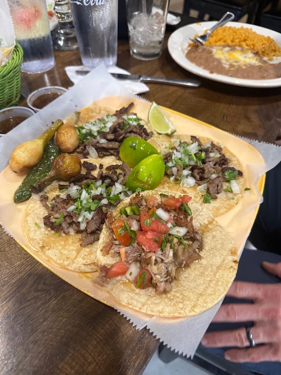 Taqueria Picante Mexican Kitchen & Grill, photo 4