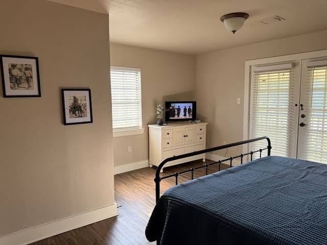 Amazing upgraded masterpiece with a nice gym upstairs, full kitchen, and games!