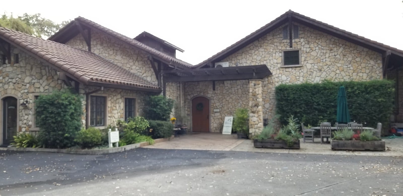 Bell Wine Cellars, photo 2