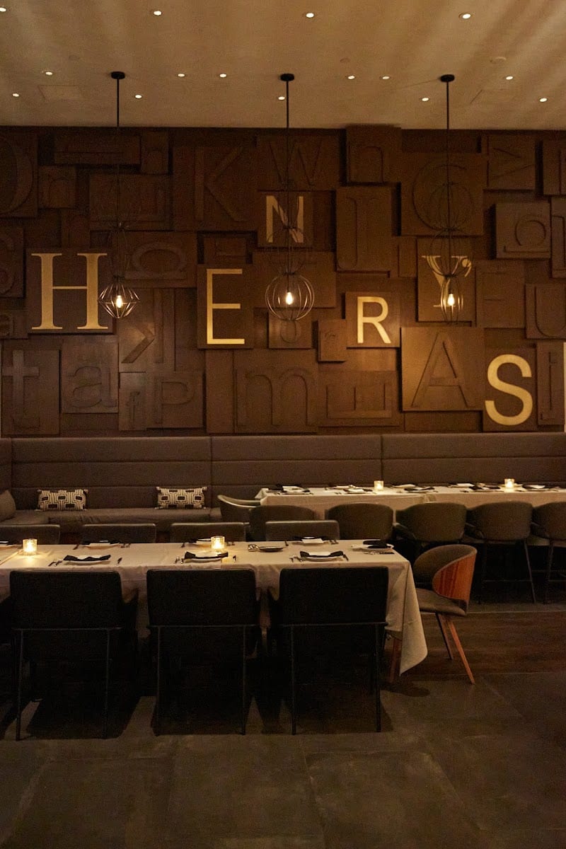 Henry's Coastal Cuisine, photo 2