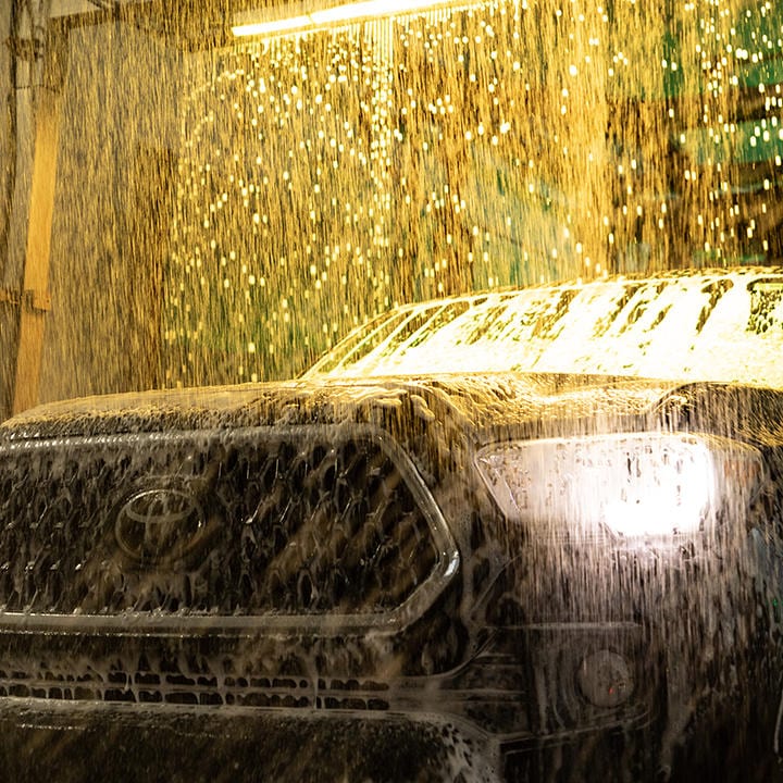 Club Car Wash, photo 3