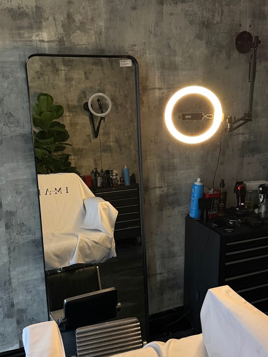Cut by., photo 3