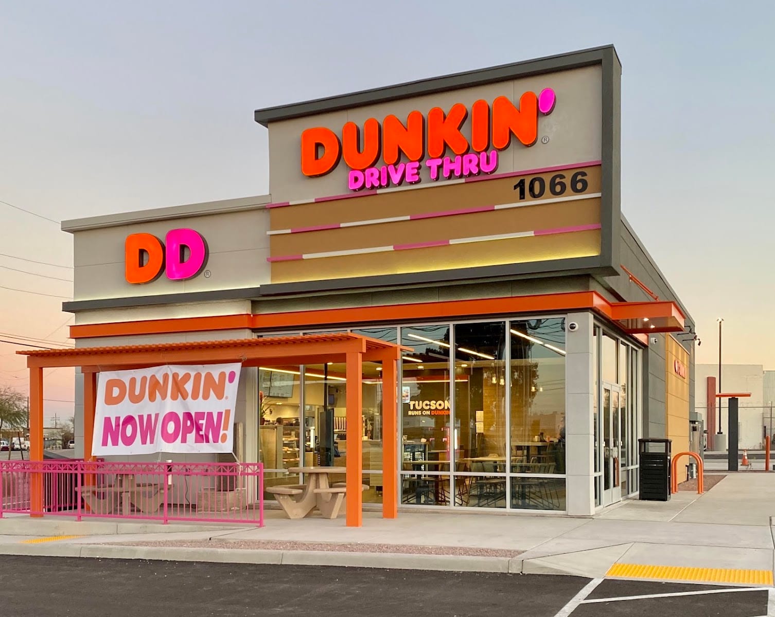 Dunkin', photo 2