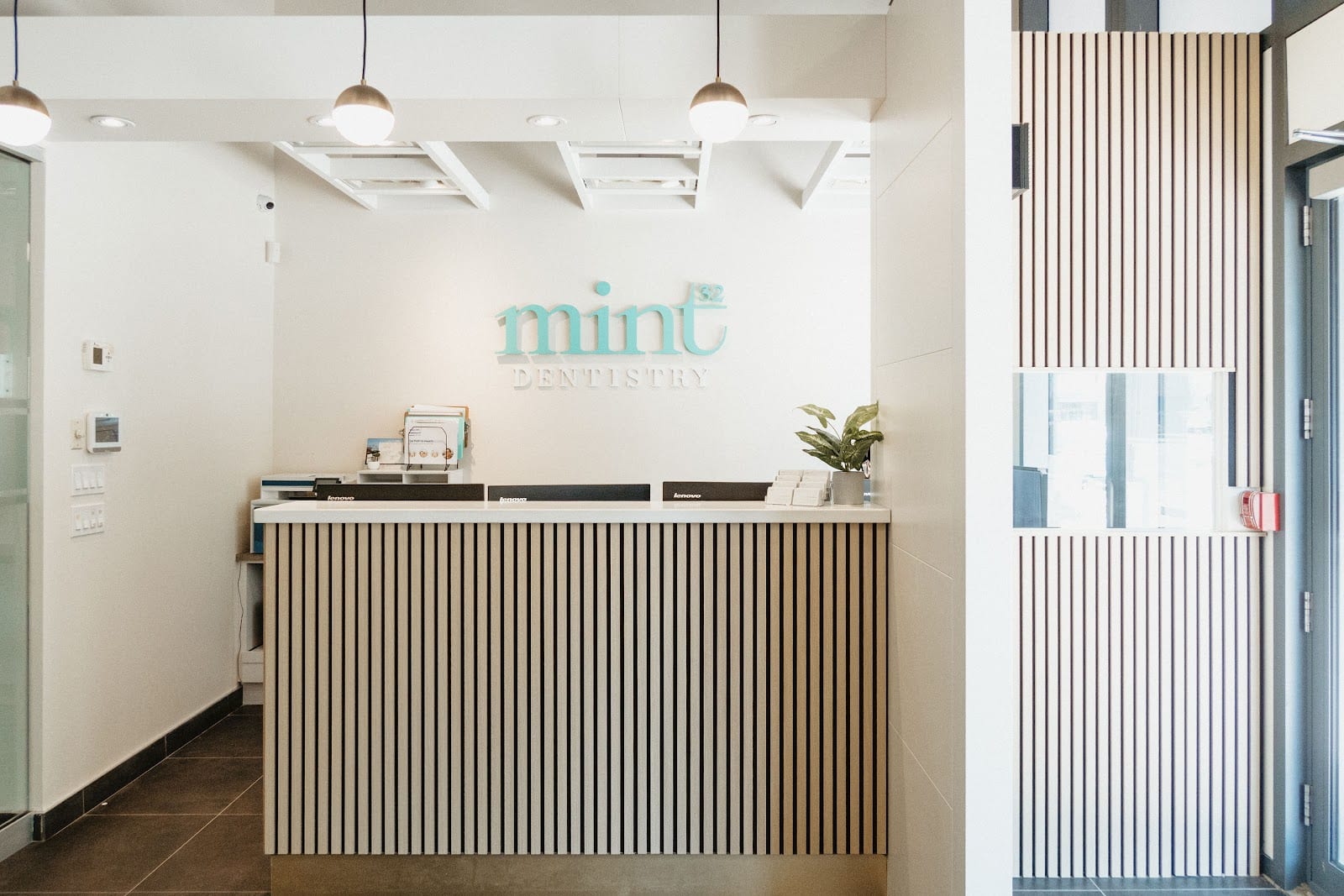 Mint 32 Dentistry