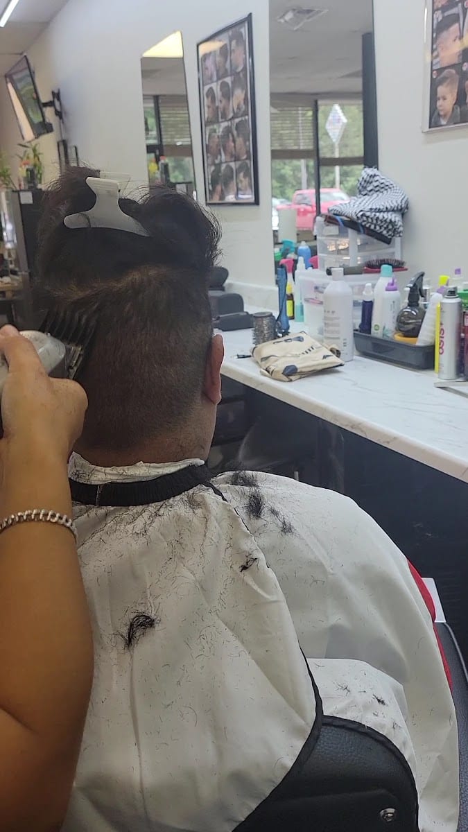 Latin Barber Salon, photo 2