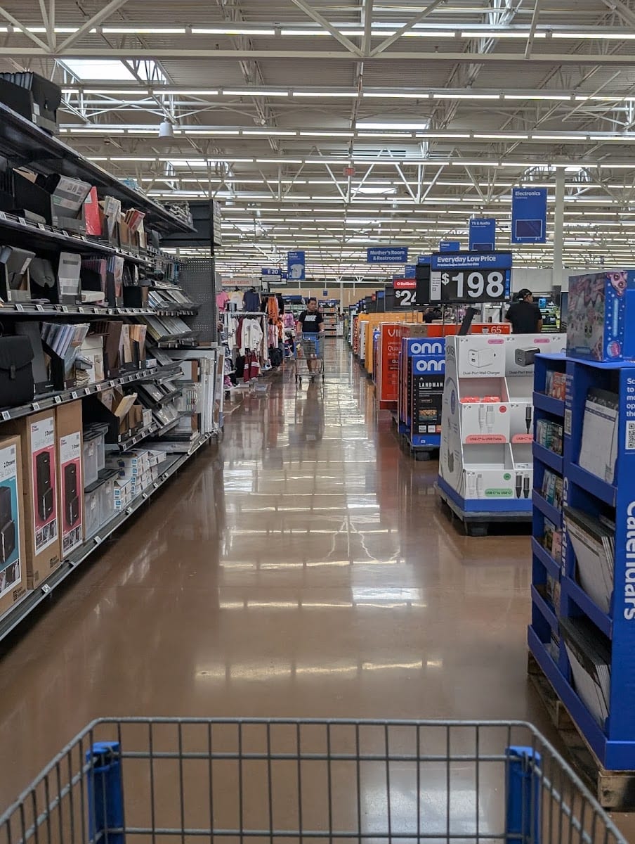 Walmart Supercenter, photo 4