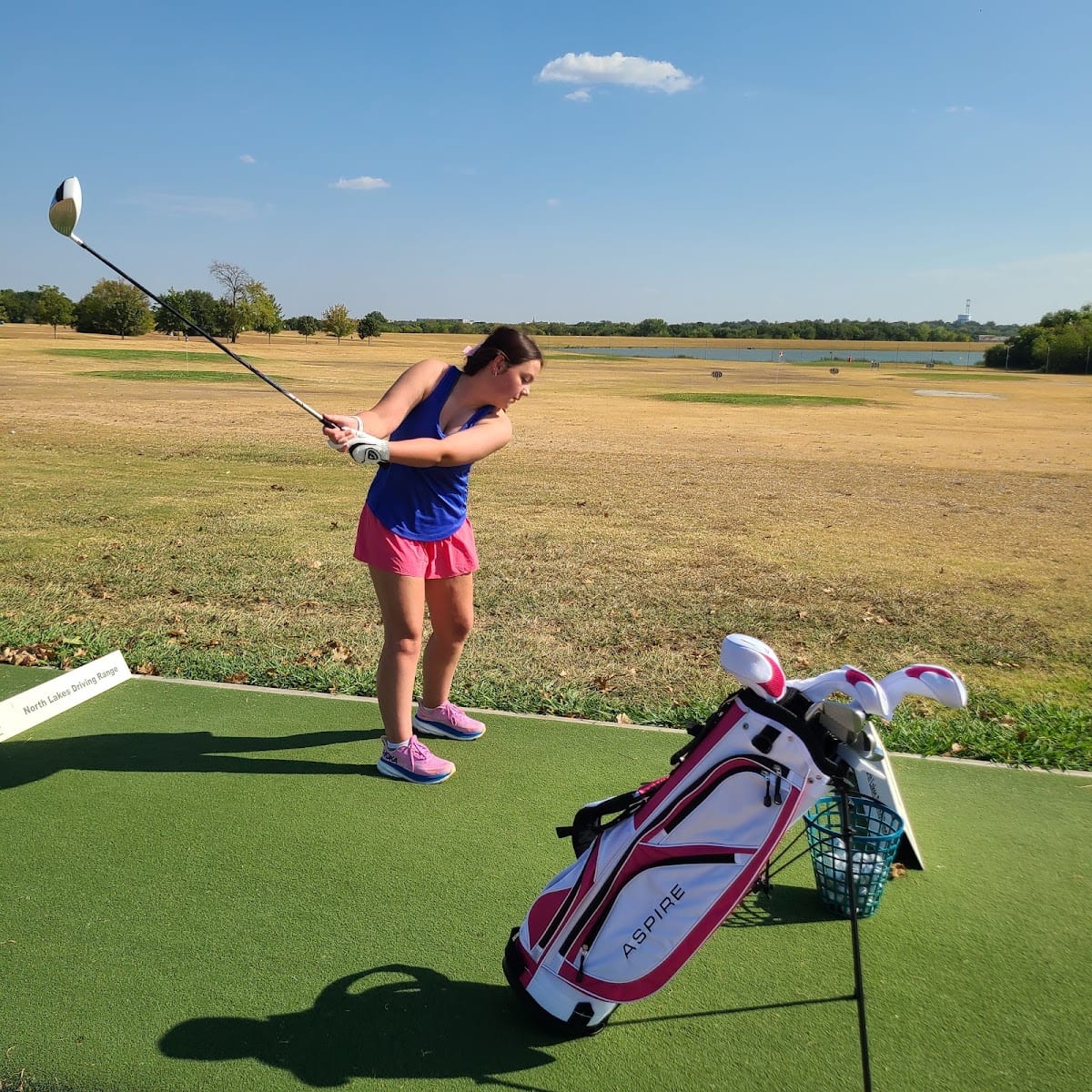 North Lakes Driving Range