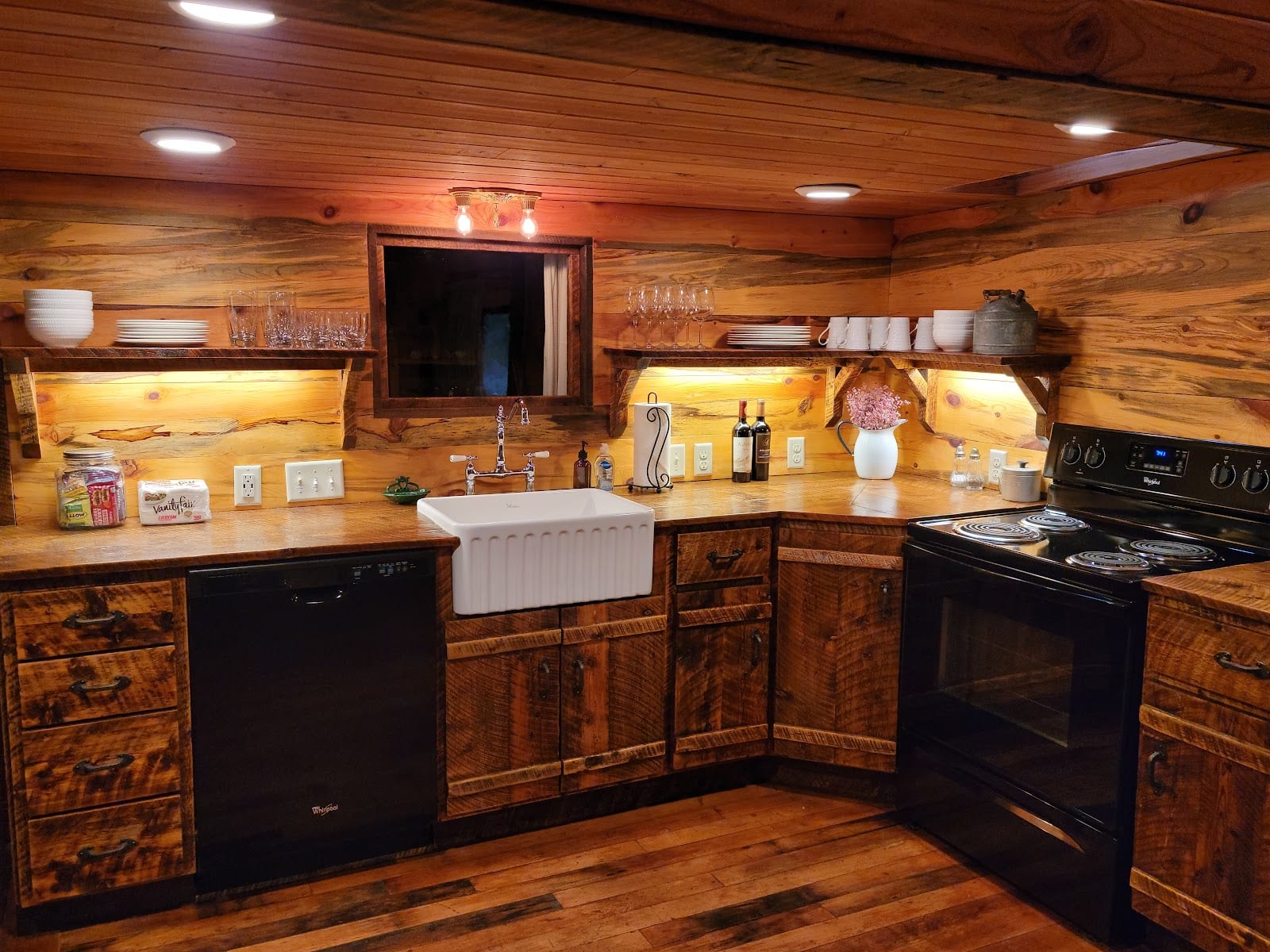 This Mountain Life: Storybook Colorado Mountain Vacation Cabins, photo 4