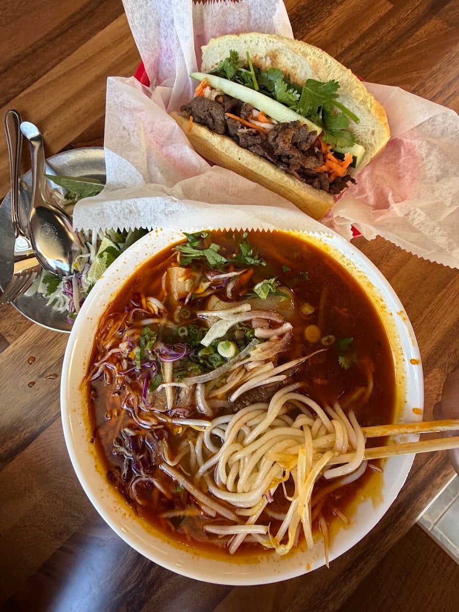 Banh Mi Kitchen