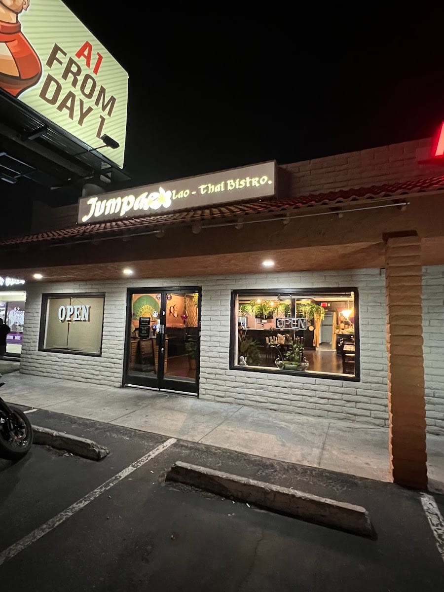 Jumpa Lao Thai Bistro, photo 2
