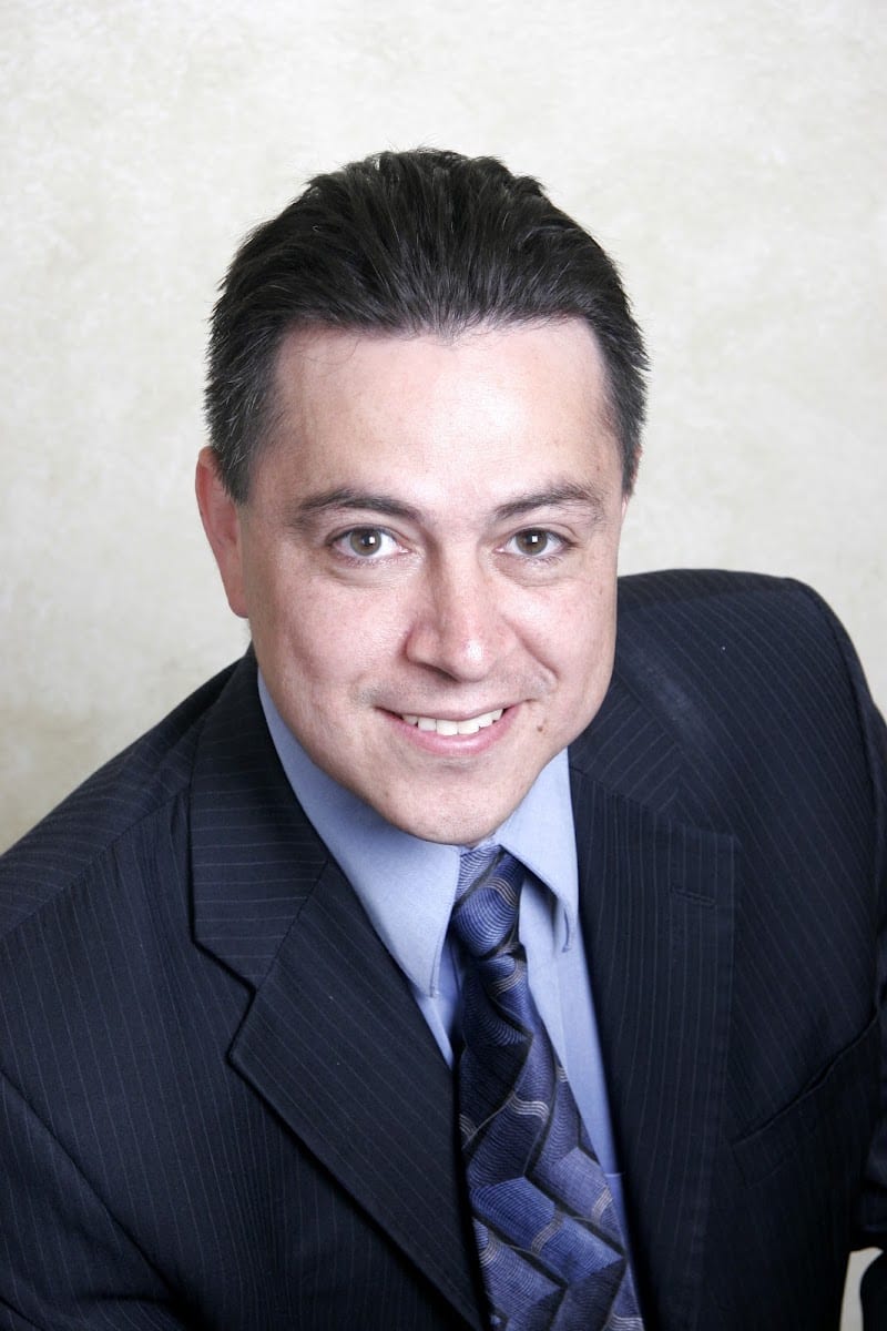 Michael R. Salazar:Re/max Fine Properties