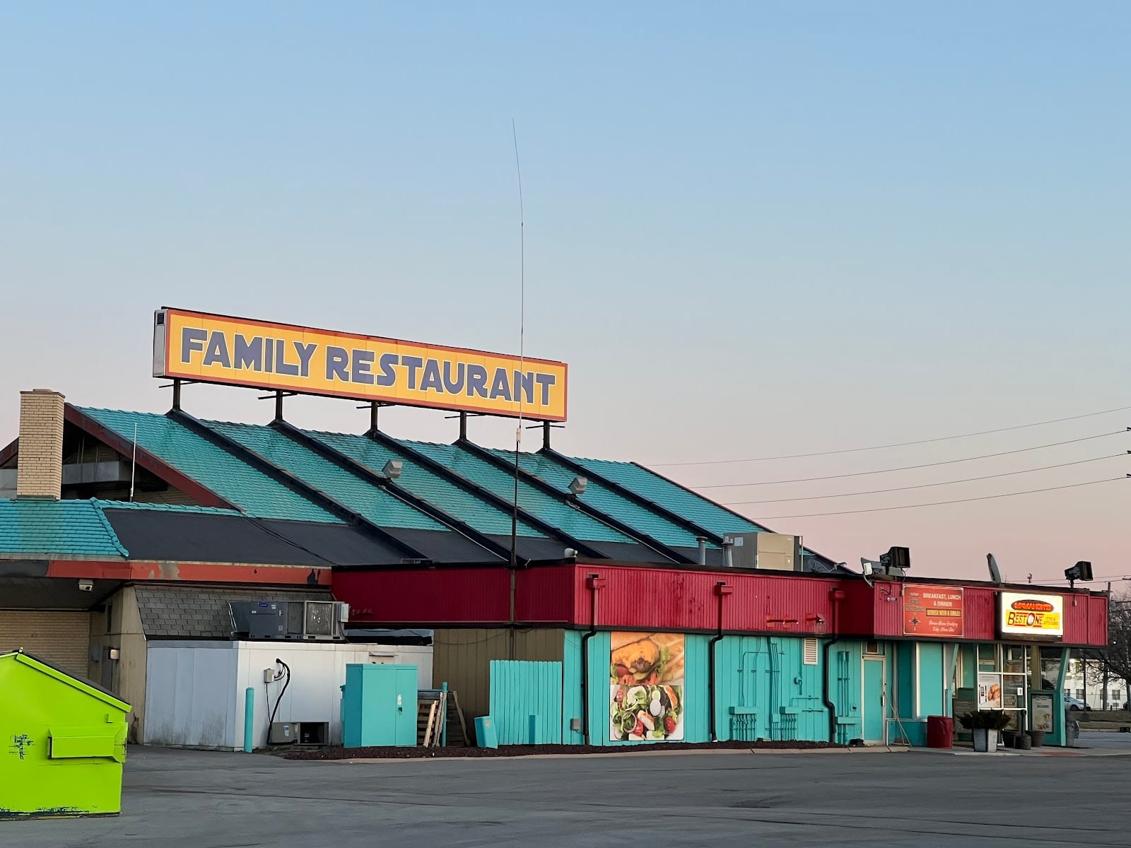 Fort Wayne Truck Plaza, photo 2