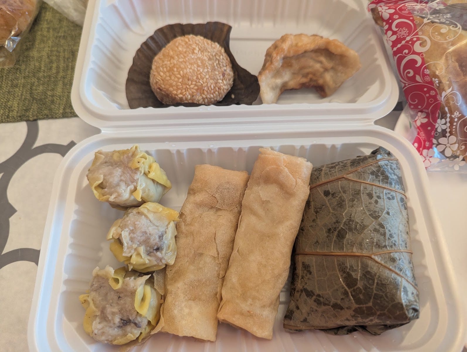 Kin-Kin Bakery & Bubble Tea