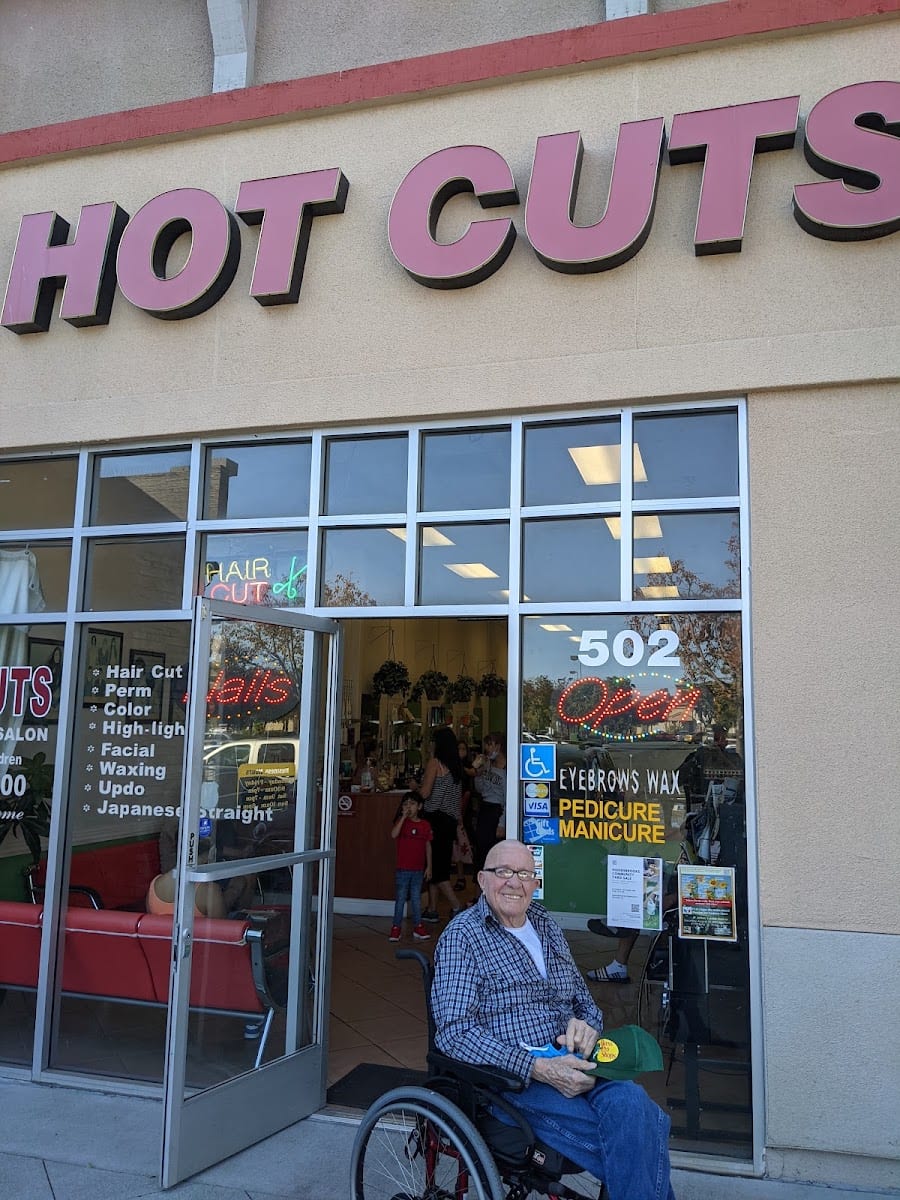 Hot Cuts Hair Salon