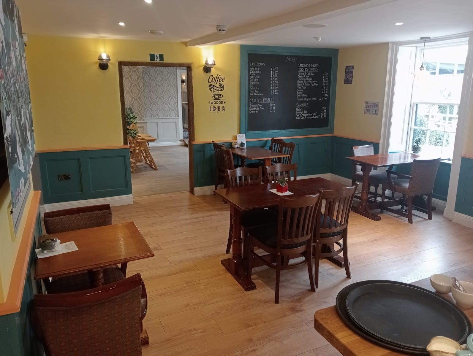 Bennet's Cafe