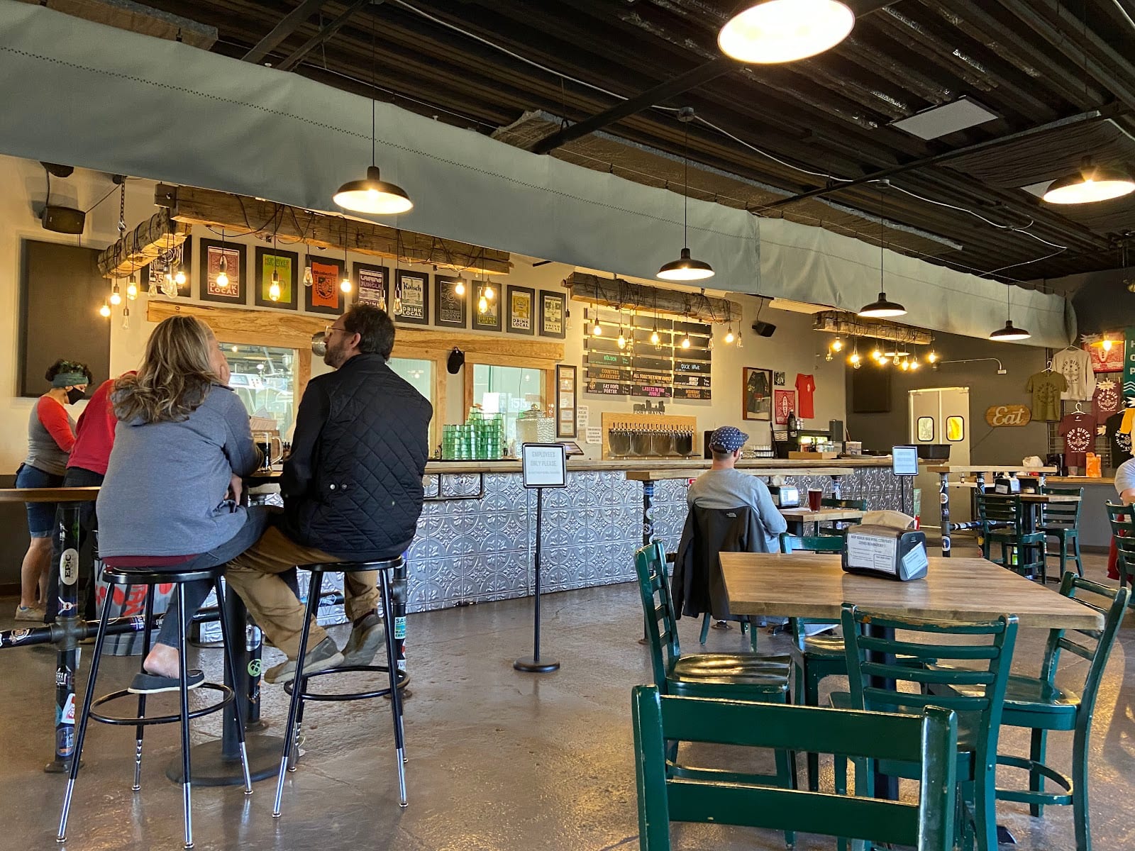Hop River Brewing Company
