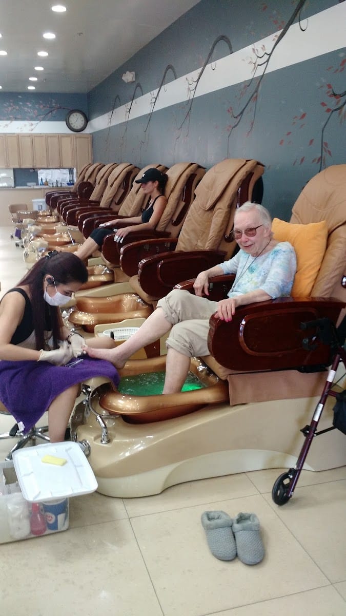 Cutie Nail & Spa & Salon, photo 2
