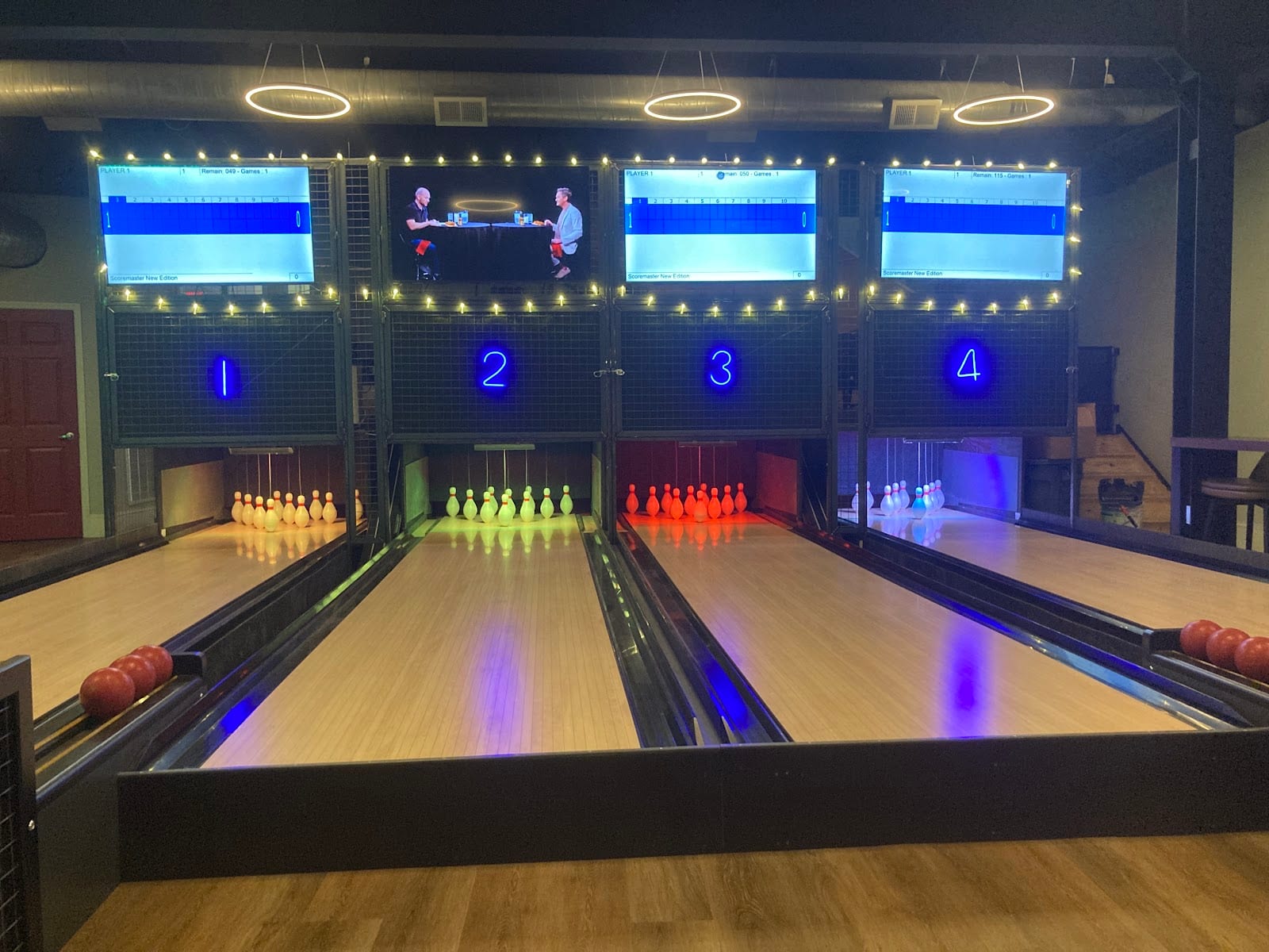 Main Strike Bowling, photo 2