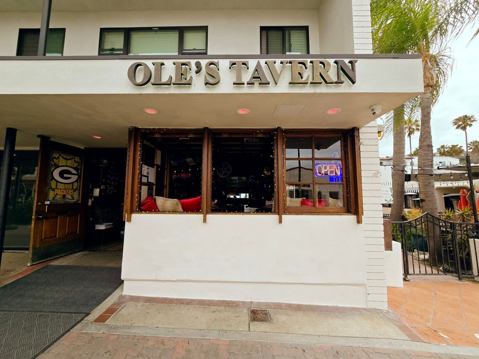 Ole's Tavern