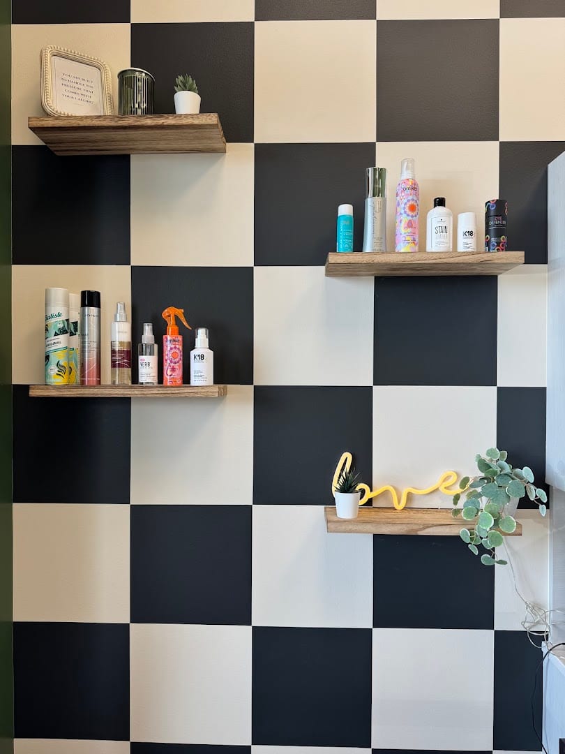 Firefly Hair Company, photo 3