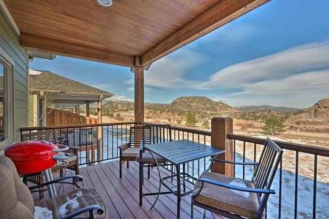 Estes Park Home with Hot Tub about 5 Mi to RMNP! - Holiday Home, photo 3