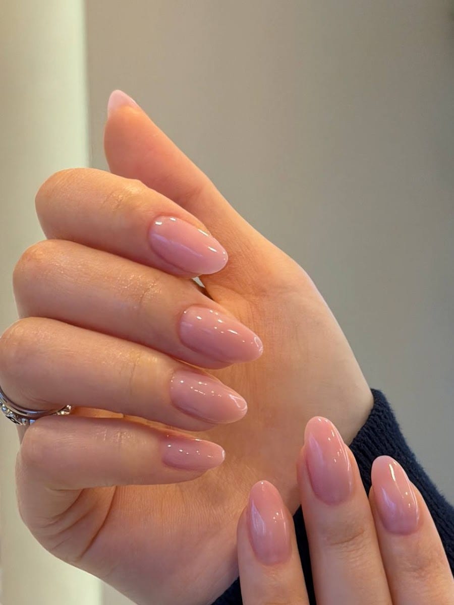 MONTALL Beauty Salon | EYELASH EXTENSIONS, BROW LAMINATION, LASH LIFT, PMU, NAILS, PEDICURE, photo 4
