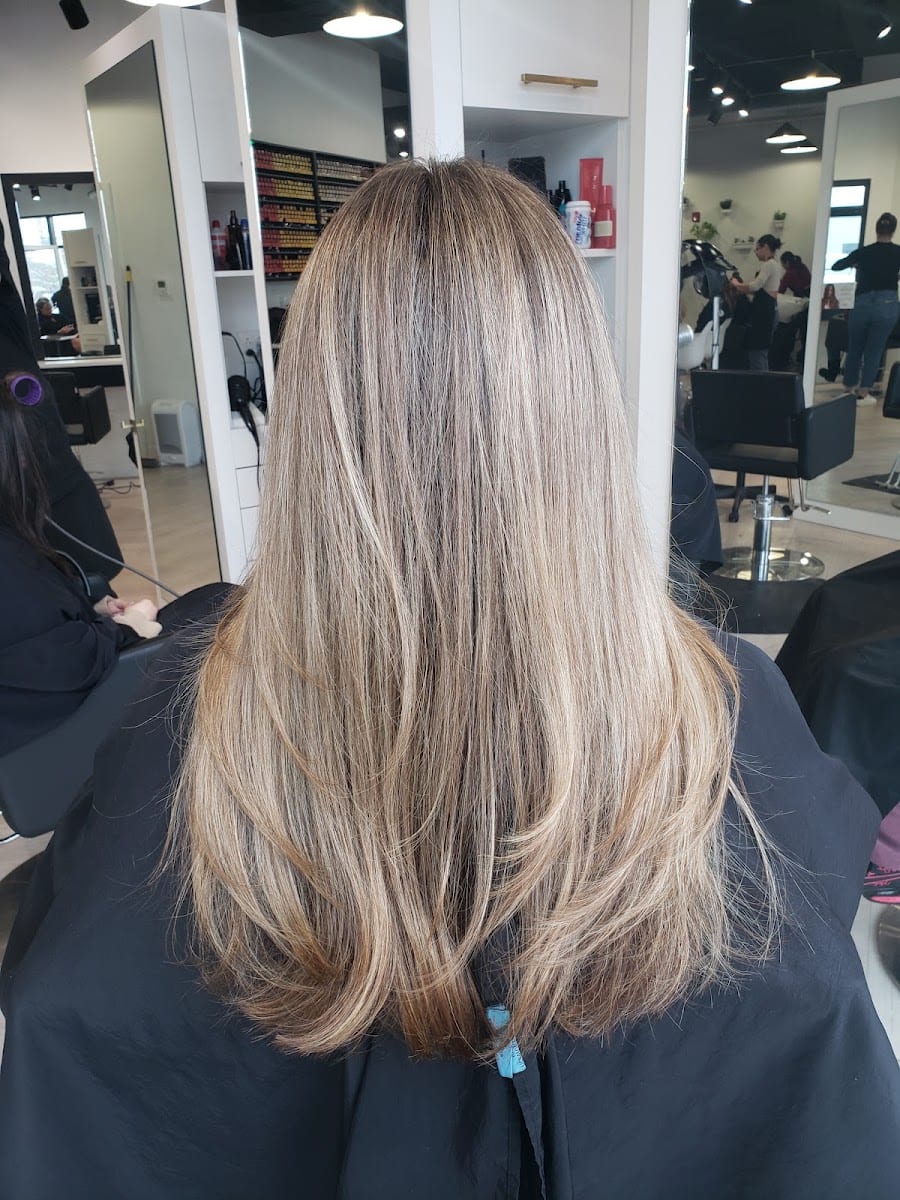 Lennon Brooks Salon, photo 4