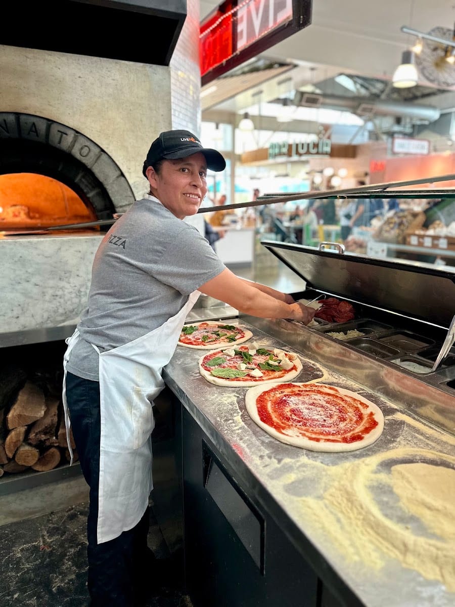 Live Fire Pizza, photo 2