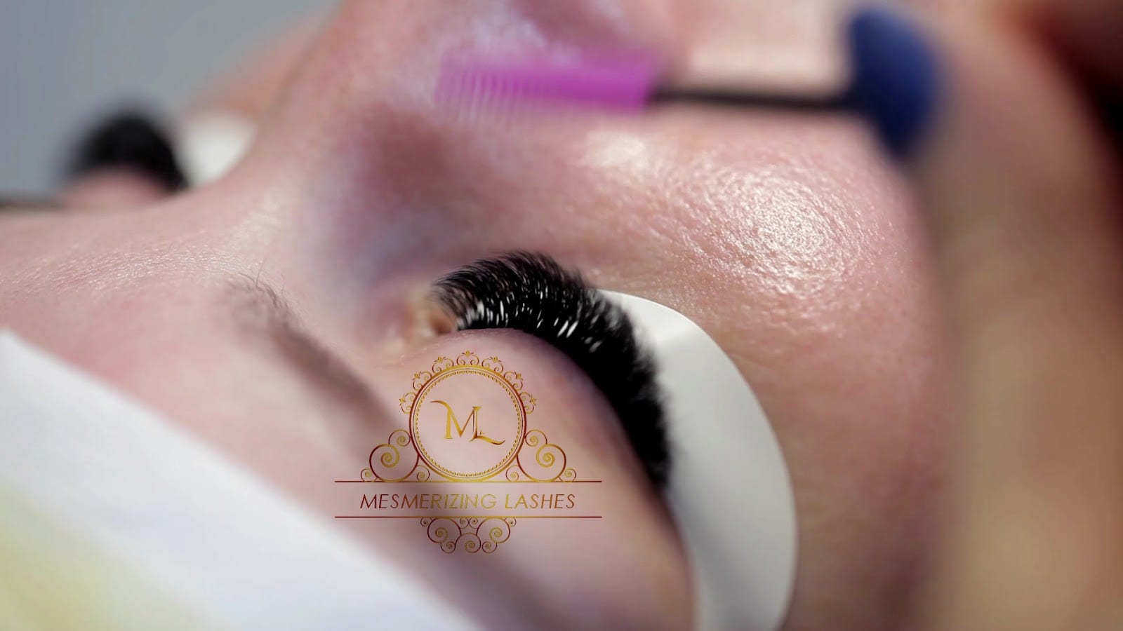 Mesmerizing Lashes, photo 3