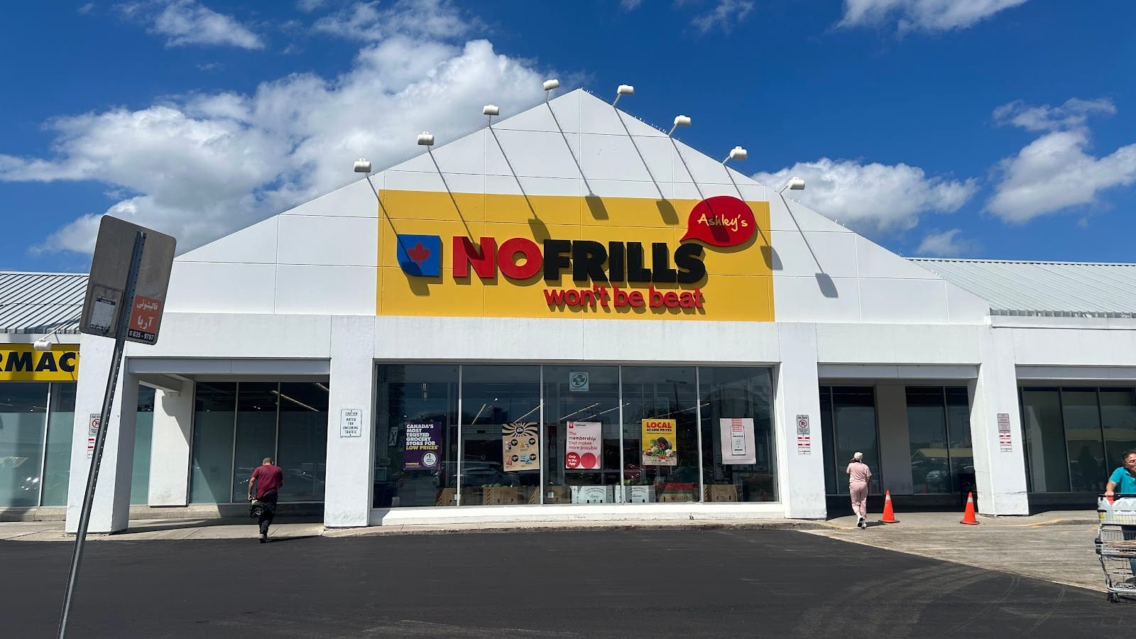 Ashley's NOFRILLS Richmond Hill, photo 2
