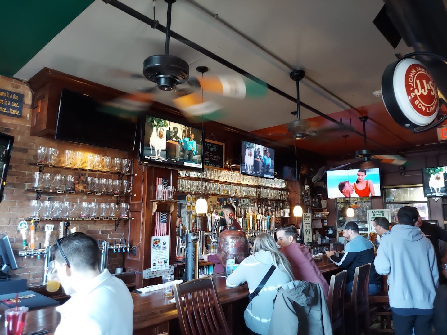 The Saratoga City Tavern, photo 3