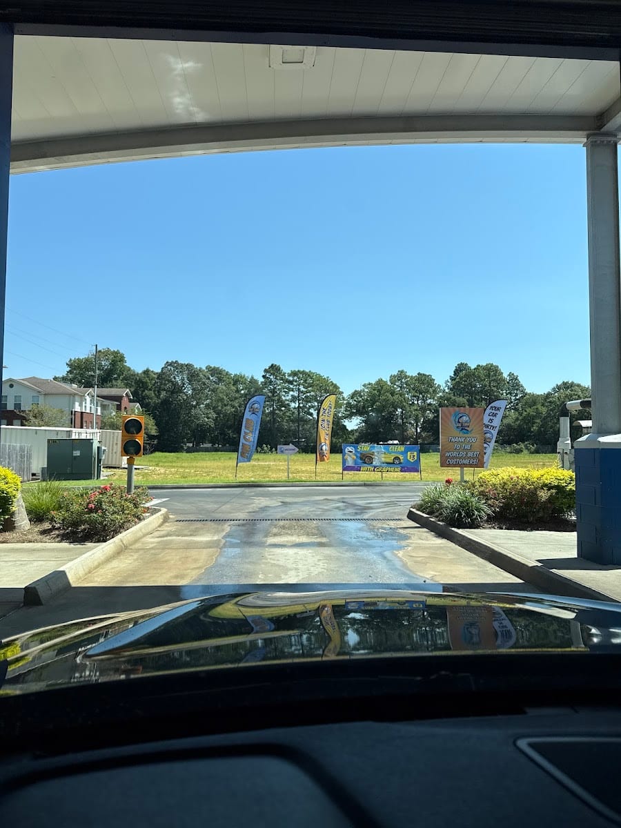 Big Tuna Express Car Wash, photo 3