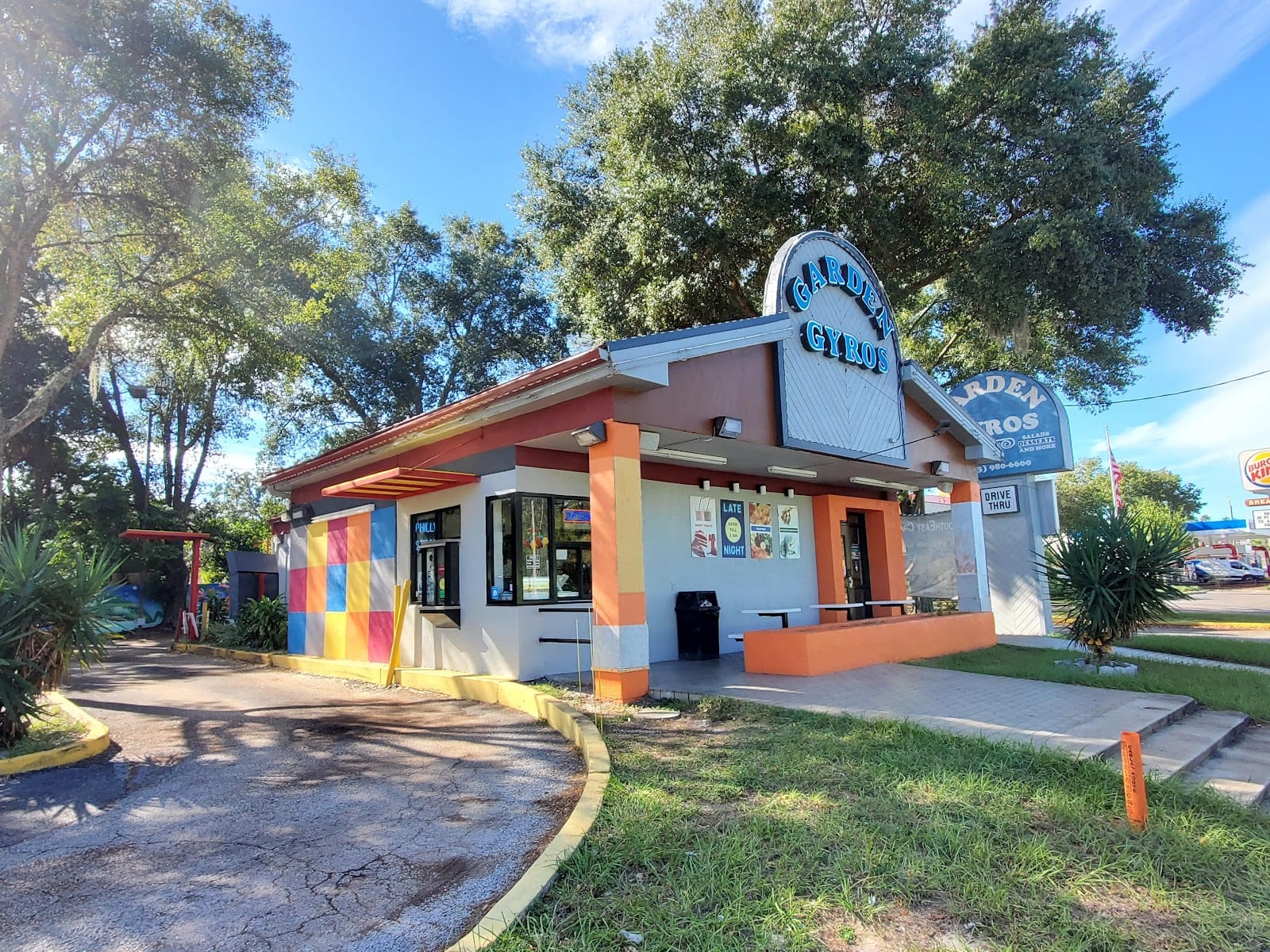 Garden Gyros, photo 3
