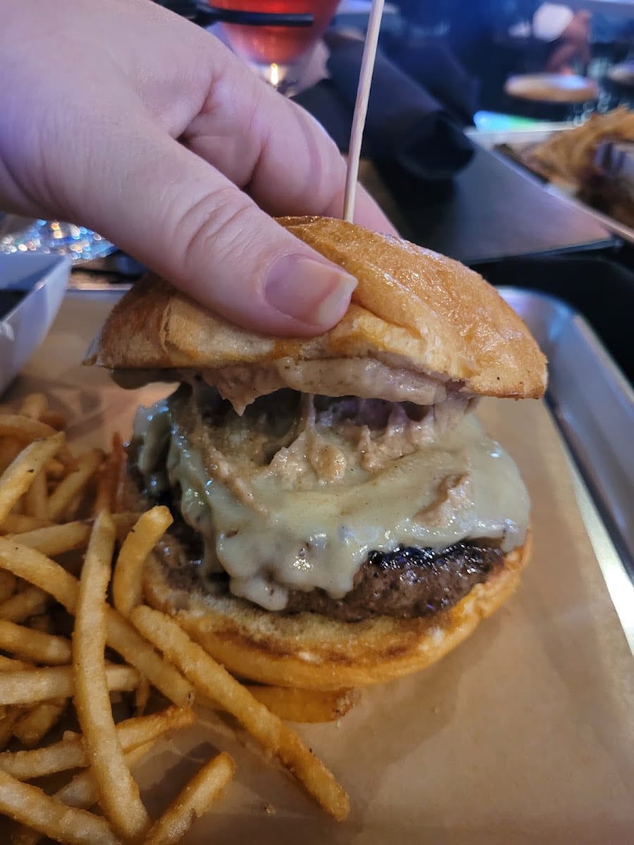 The Frisco Bar & Grill, photo 4