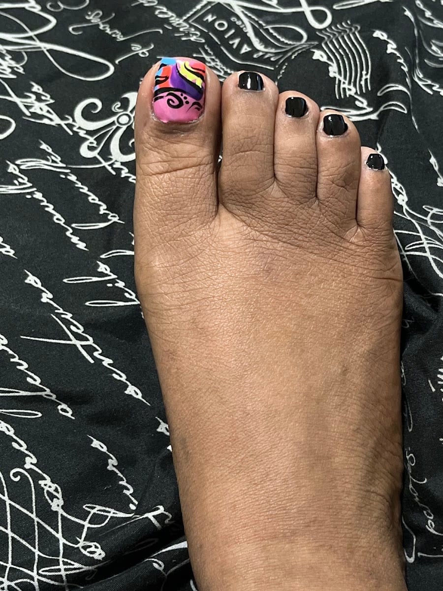 Ilash Nails & Spa