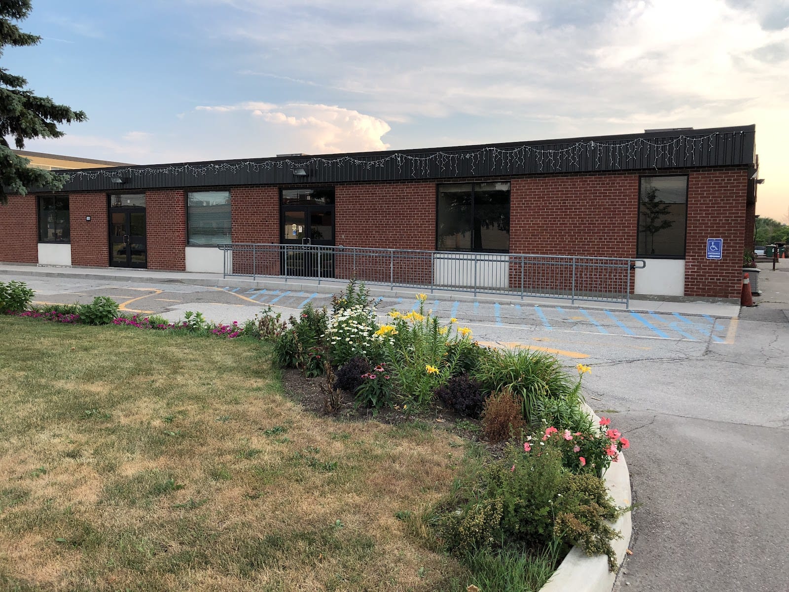 Ismaili Community Centre And Jamatkhana - Etobicoke