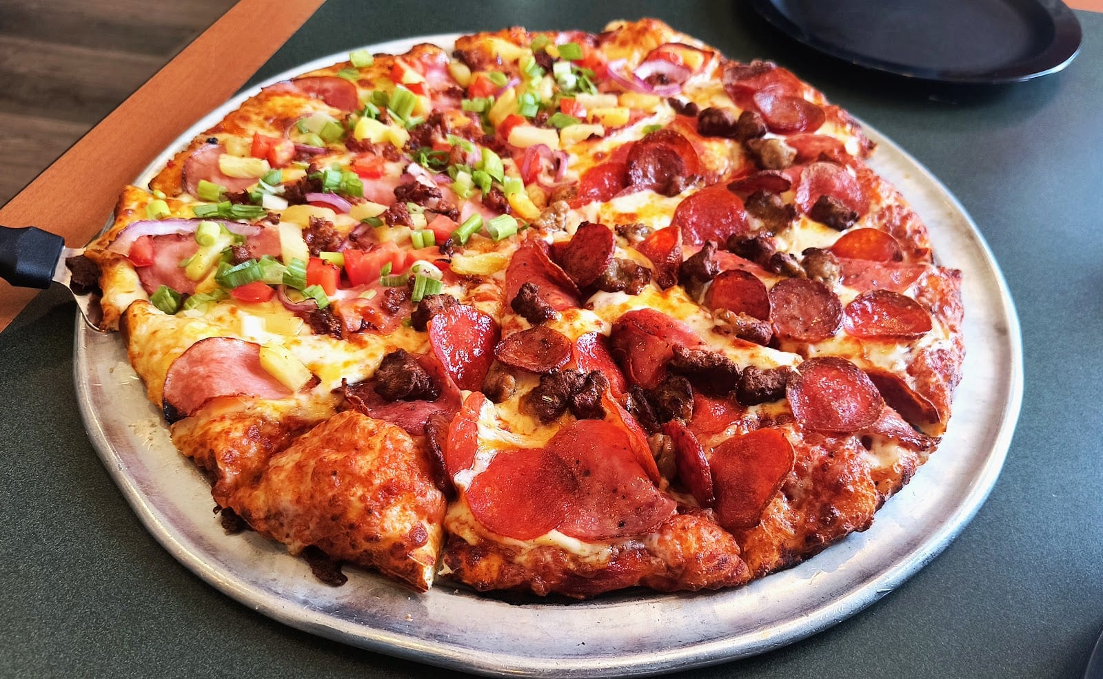 Round Table Pizza
