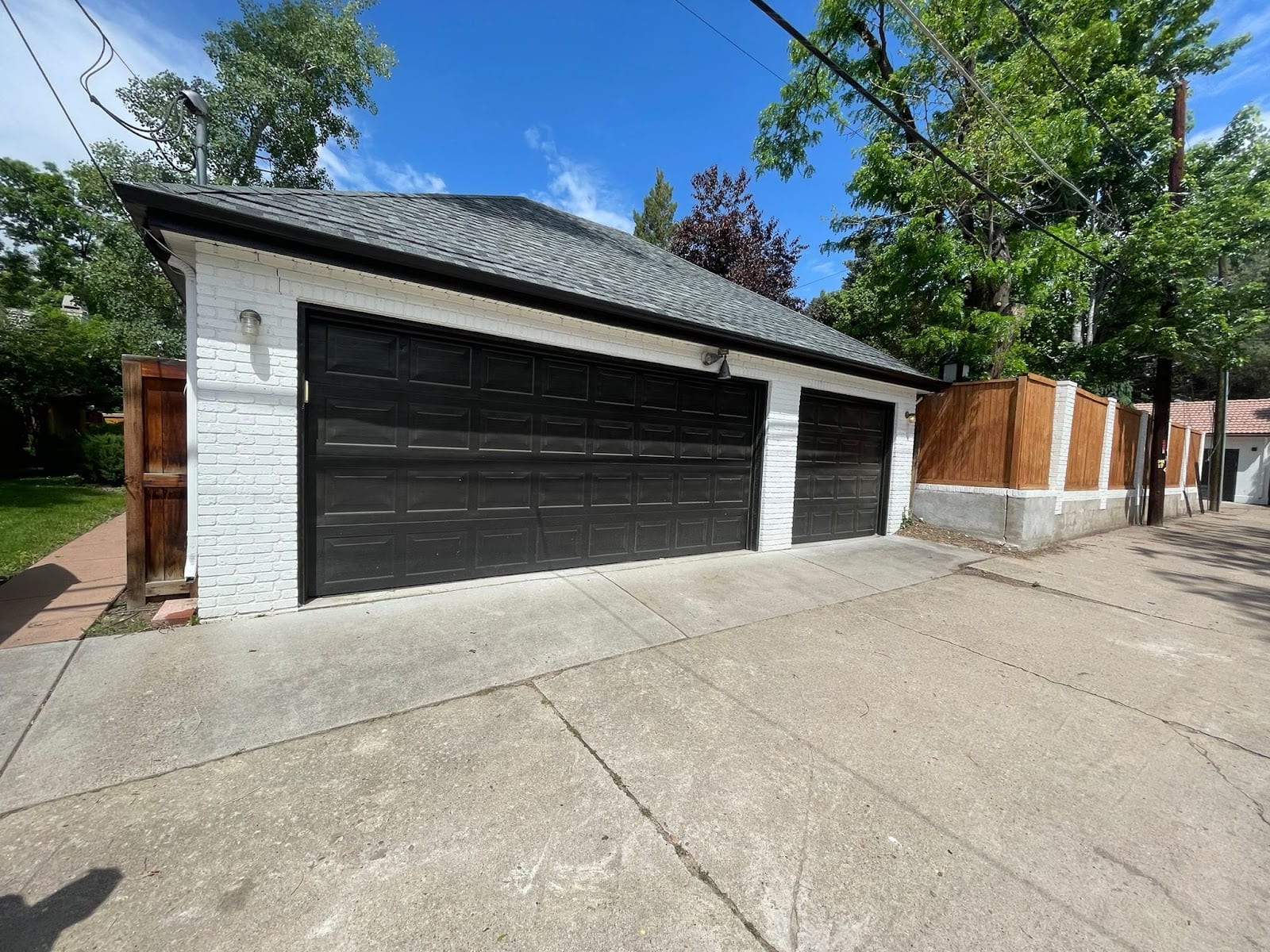 Garage Door Ankler Service