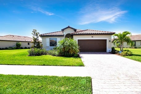Horse and Chaise Rentals and Property Management, Inc., photo 4