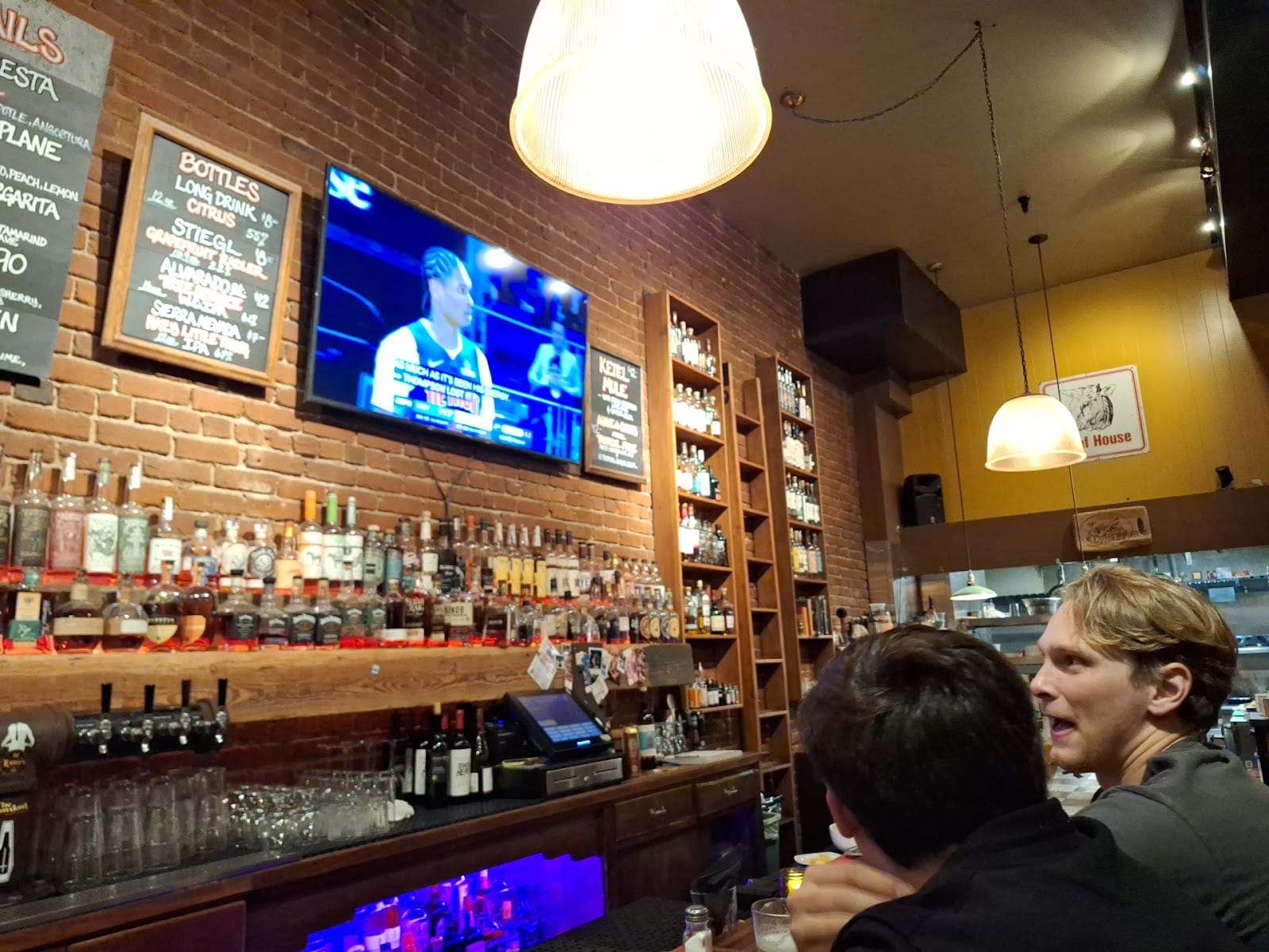 Louie's Bar, photo 4