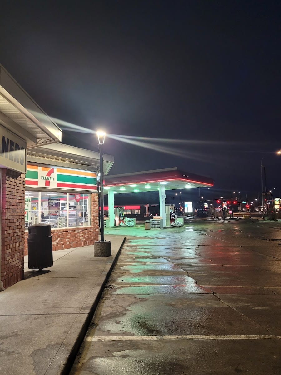7-Eleven, photo 2