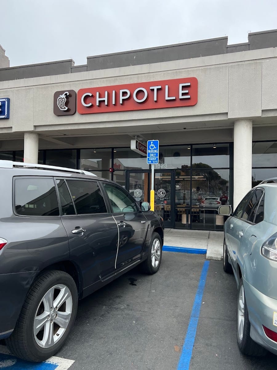 Chipotle Mexican Grill, photo 2