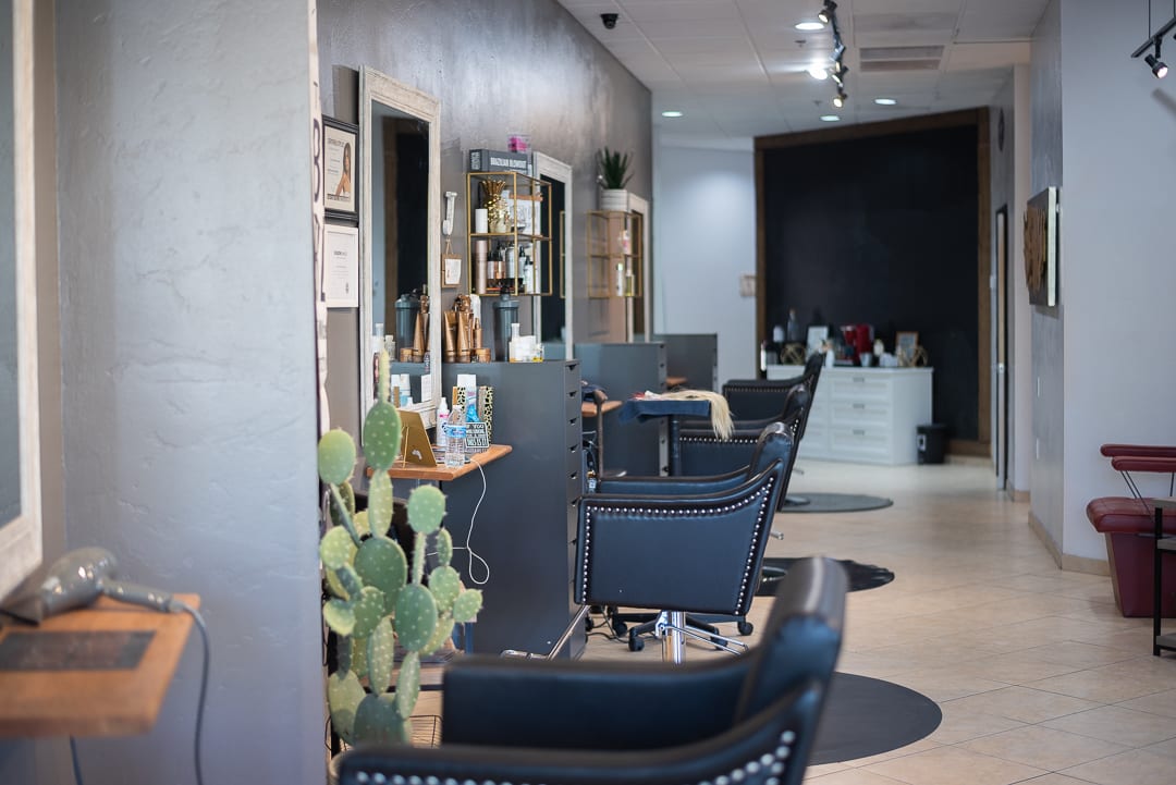 Mingle Salon