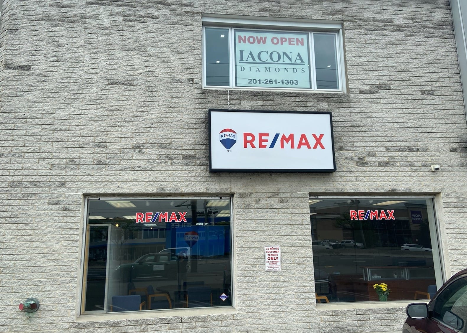 RE/MAX SELECT of PARAMUS, photo 3