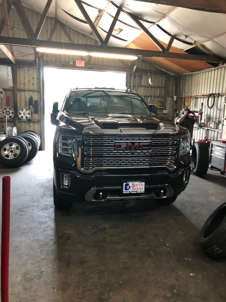 Concord Tire Shop