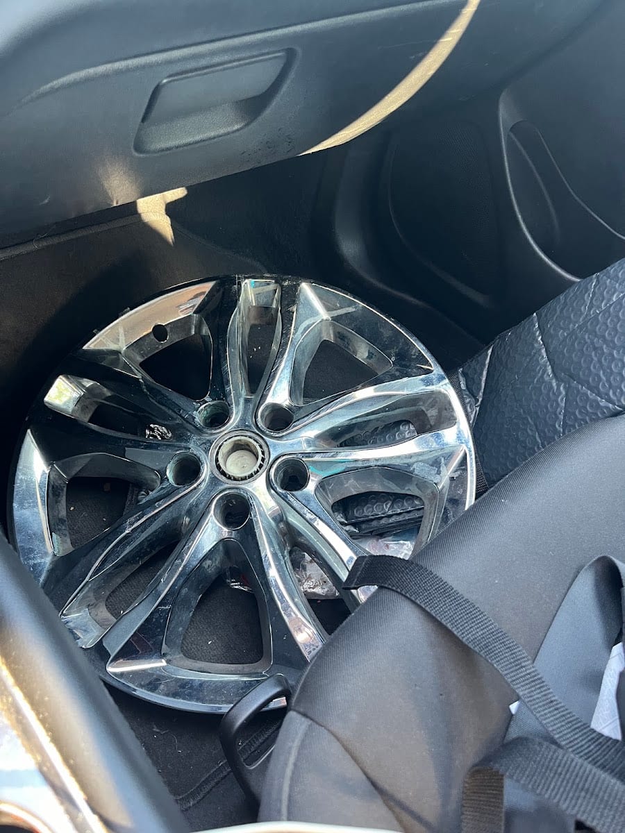 Walmart Auto Care Center, photo 4